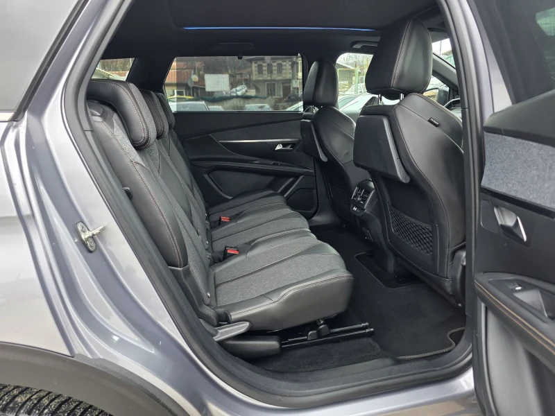 Peugeot 5008 2.0 BLUEHDI 150 К.С. GT-LINE / ПАНОРАМА / КЕЙЛЕС , снимка 10 - Автомобили и джипове - 53517375
