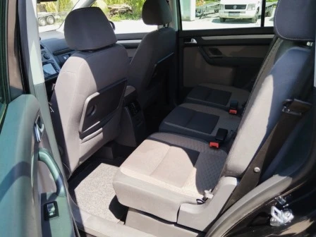 VW Touran 2.0 TDI Cross BMM | Mobile.bg   14