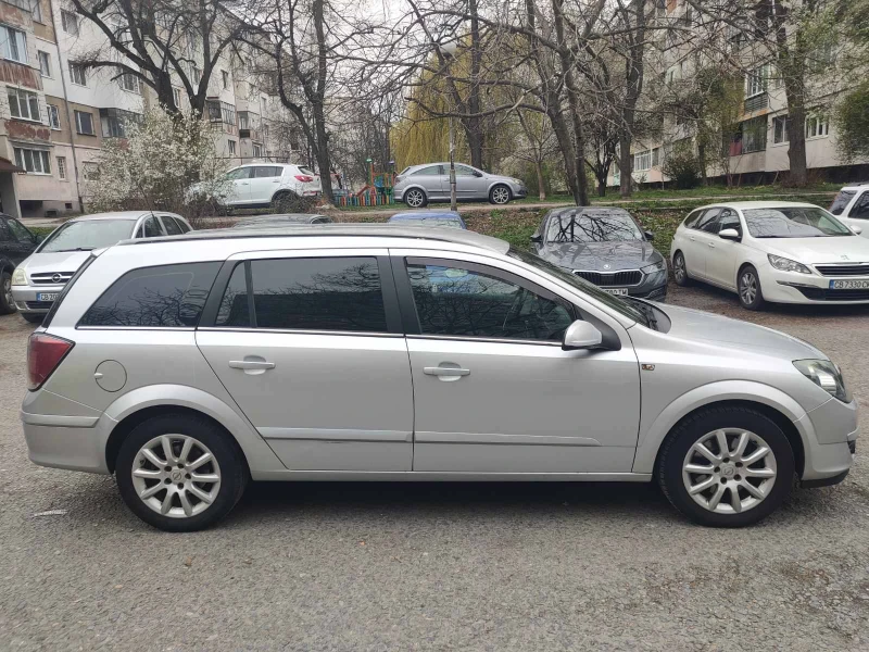 Opel Astra 1.9 CDTI - 2800 лв. / 1431.62 € - 98617001 1