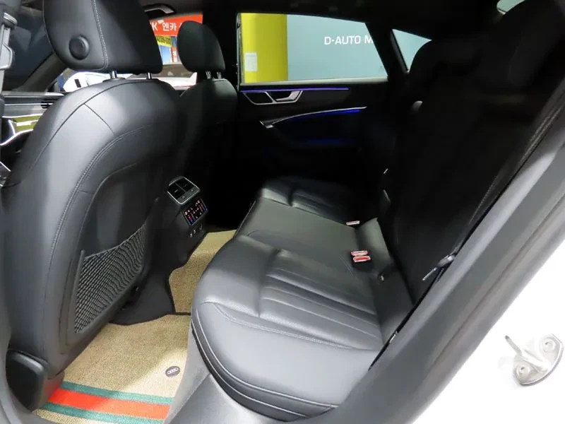 Audi A7 3.0 TDI Quattro - САМО 30% АВАНС, снимка 7 - Автомобили и джипове - 55430837