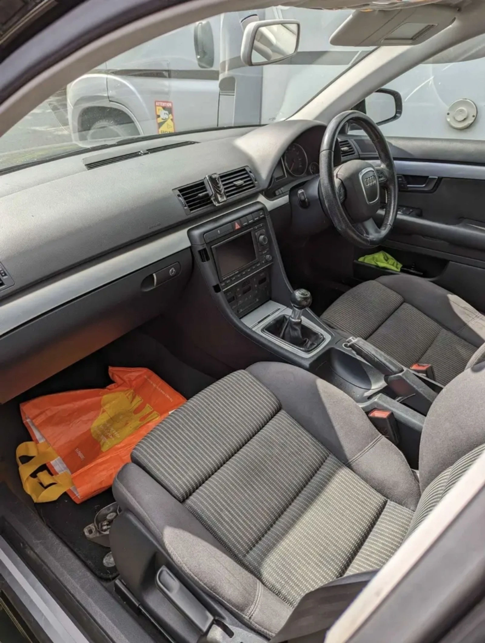 Audi A4   | Mobile.bg   11