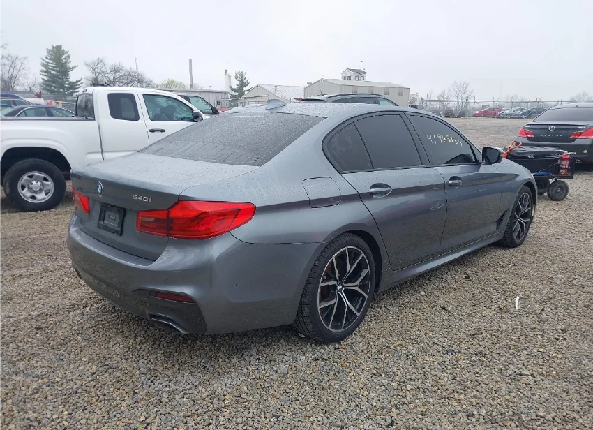 BMW 540 I (M-Pack) Head-Up* Harman* Soft Close* Дистроник* - изображение 5