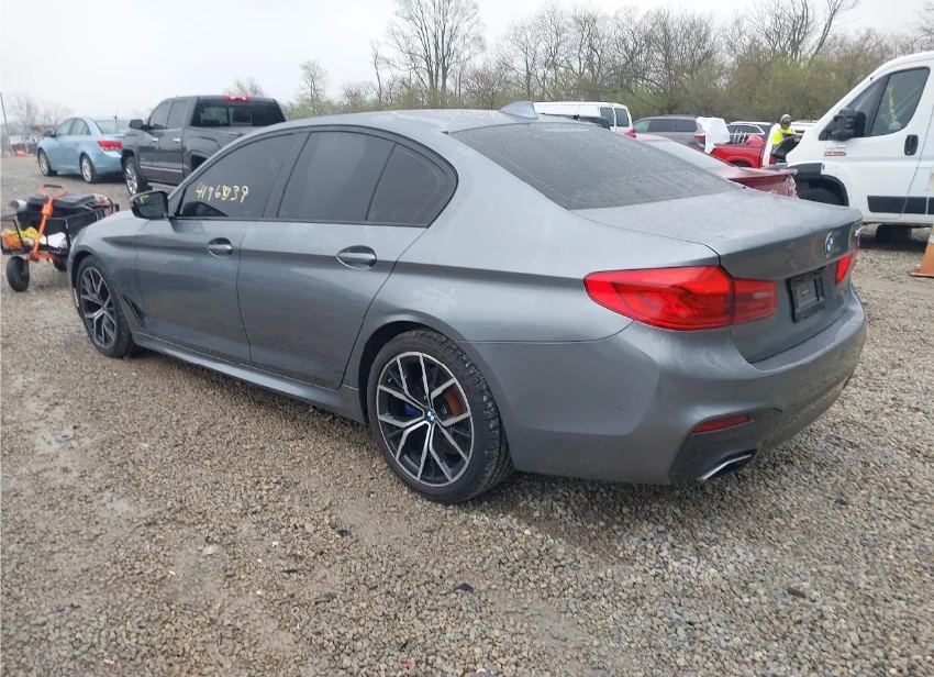 BMW 540 I (M-Pack) Head-Up* Harman* Soft Close* Дистроник* - изображение 3