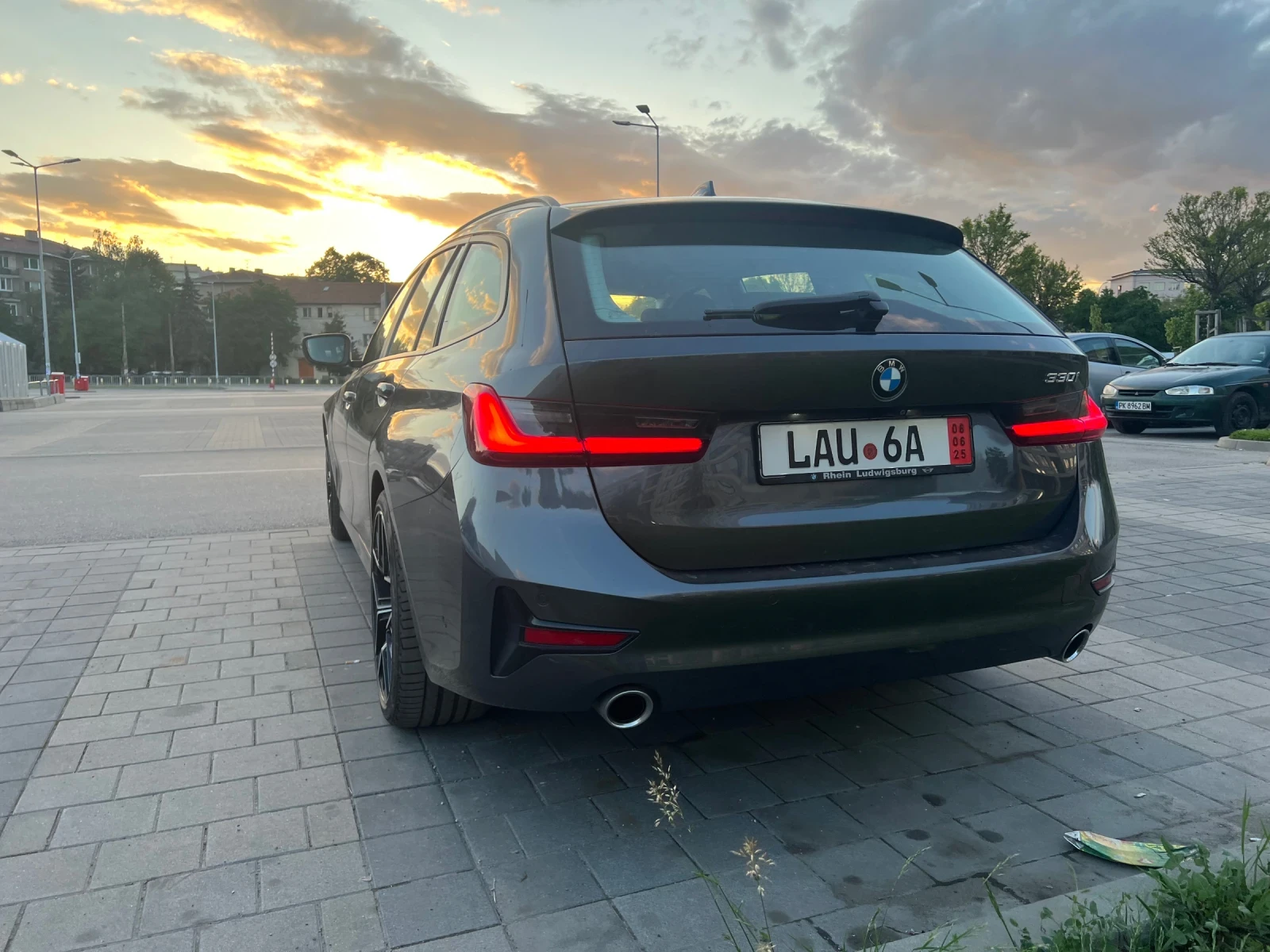 BMW 330  - изображение 6