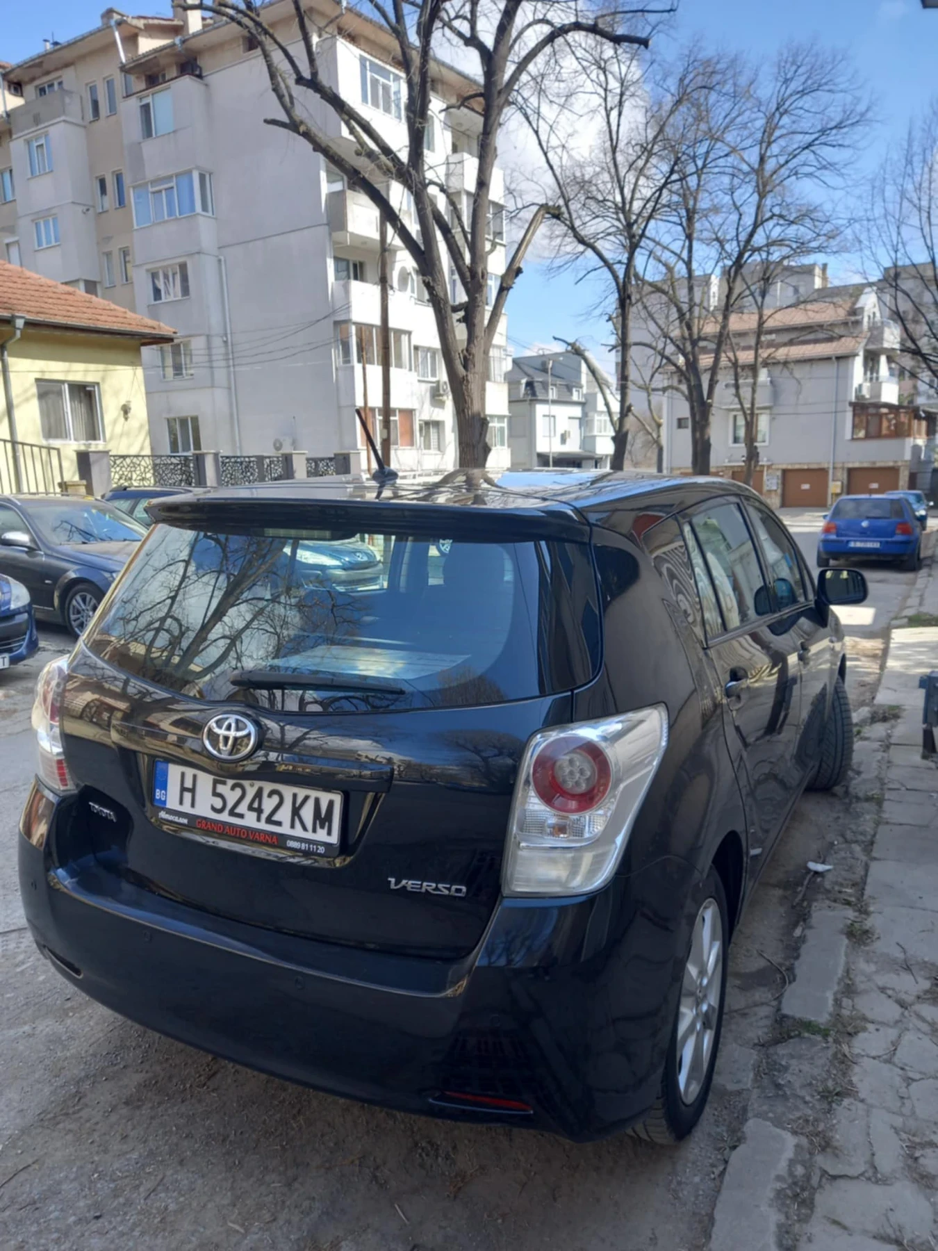 Toyota Verso, снимка 4 - Автомобили и джипове - 52082331