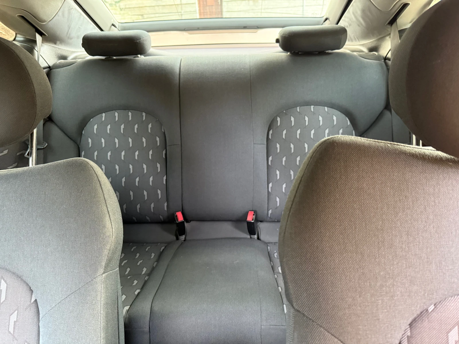 Mercedes-Benz C 220 Sport Coupe - изображение 8