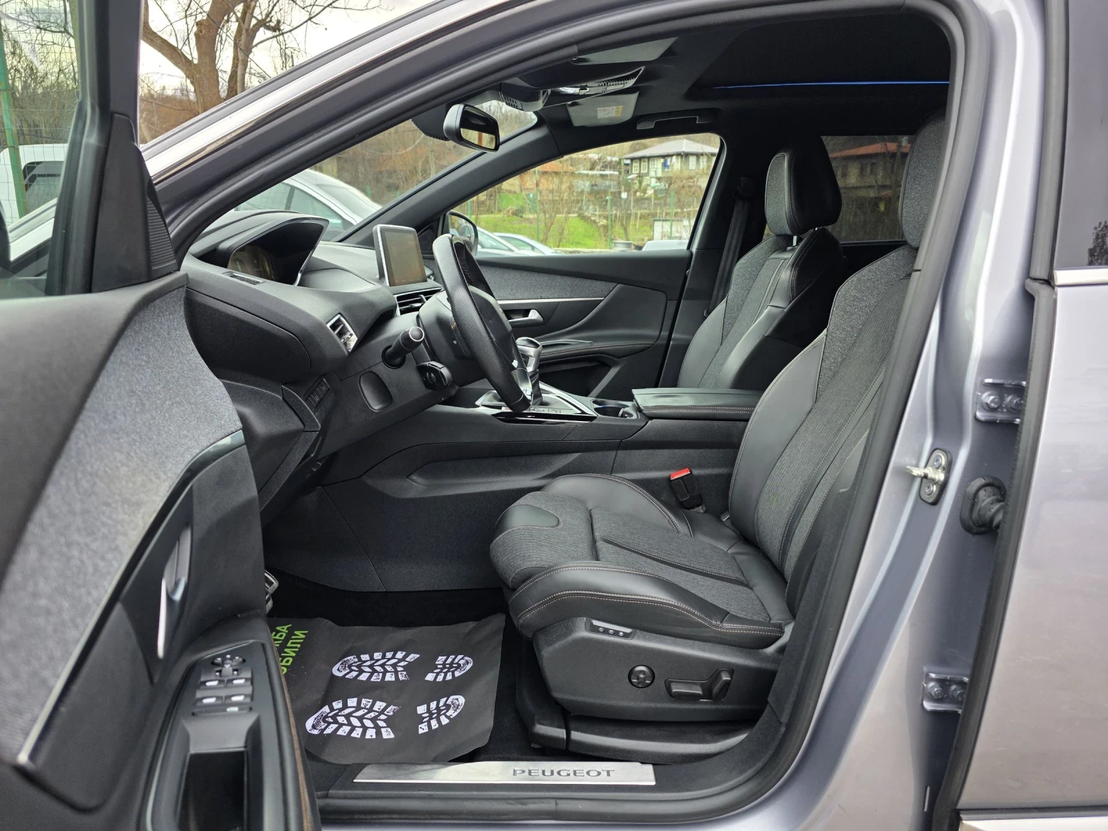 Peugeot 5008 2.0 BLUEHDI 150 К.С. GT-LINE / ПАНОРАМА / КЕЙЛЕС  - изображение 8