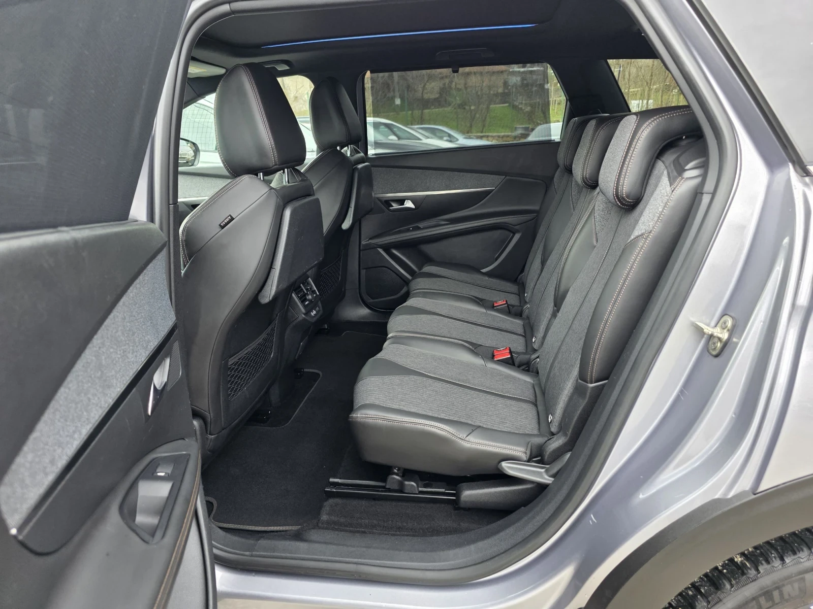 Peugeot 5008 2.0 BLUEHDI 150 К.С. GT-LINE / ПАНОРАМА / КЕЙЛЕС  - изображение 9