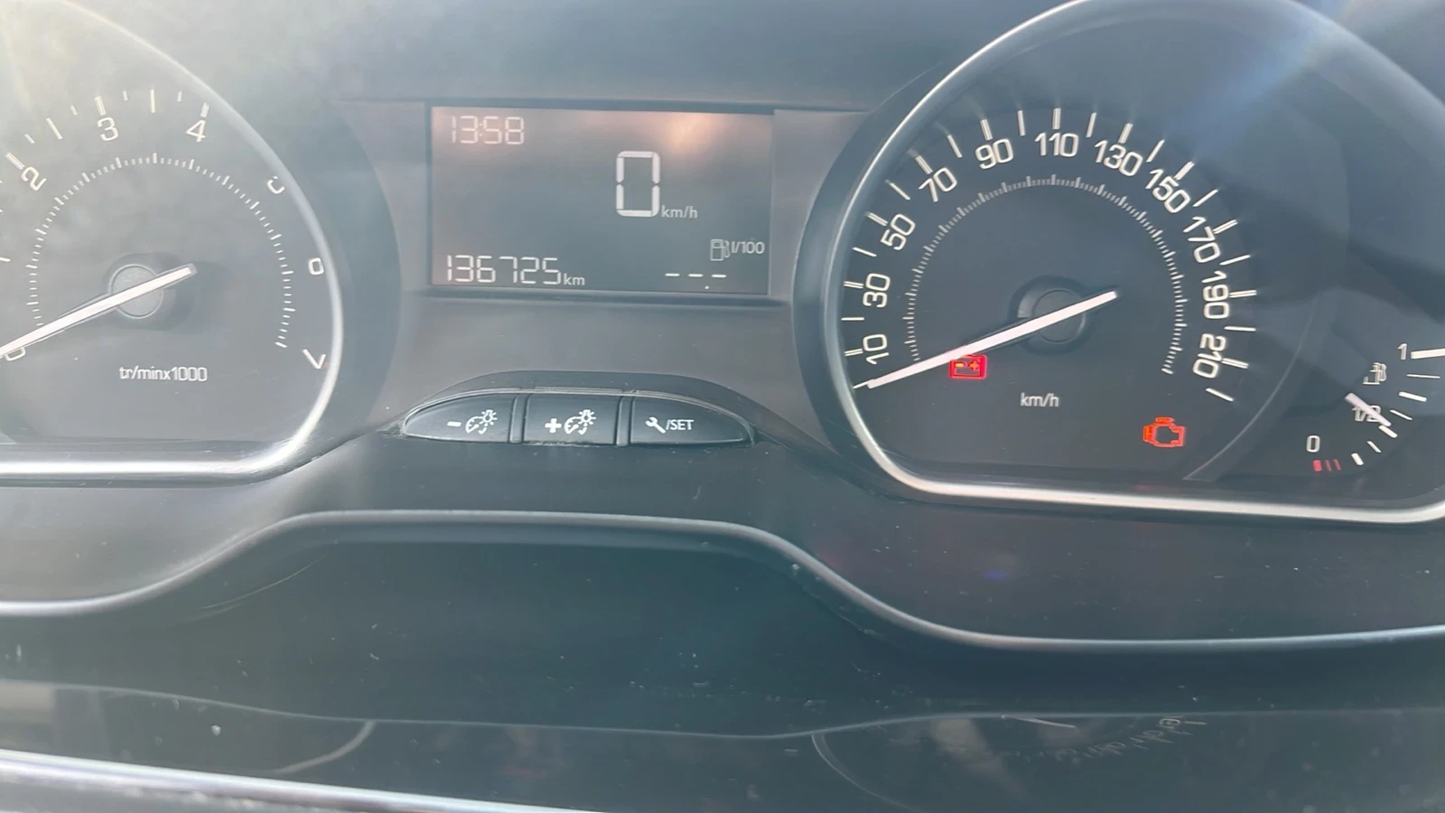 Peugeot 208 1199 | Mobile.bg � ����������� 14