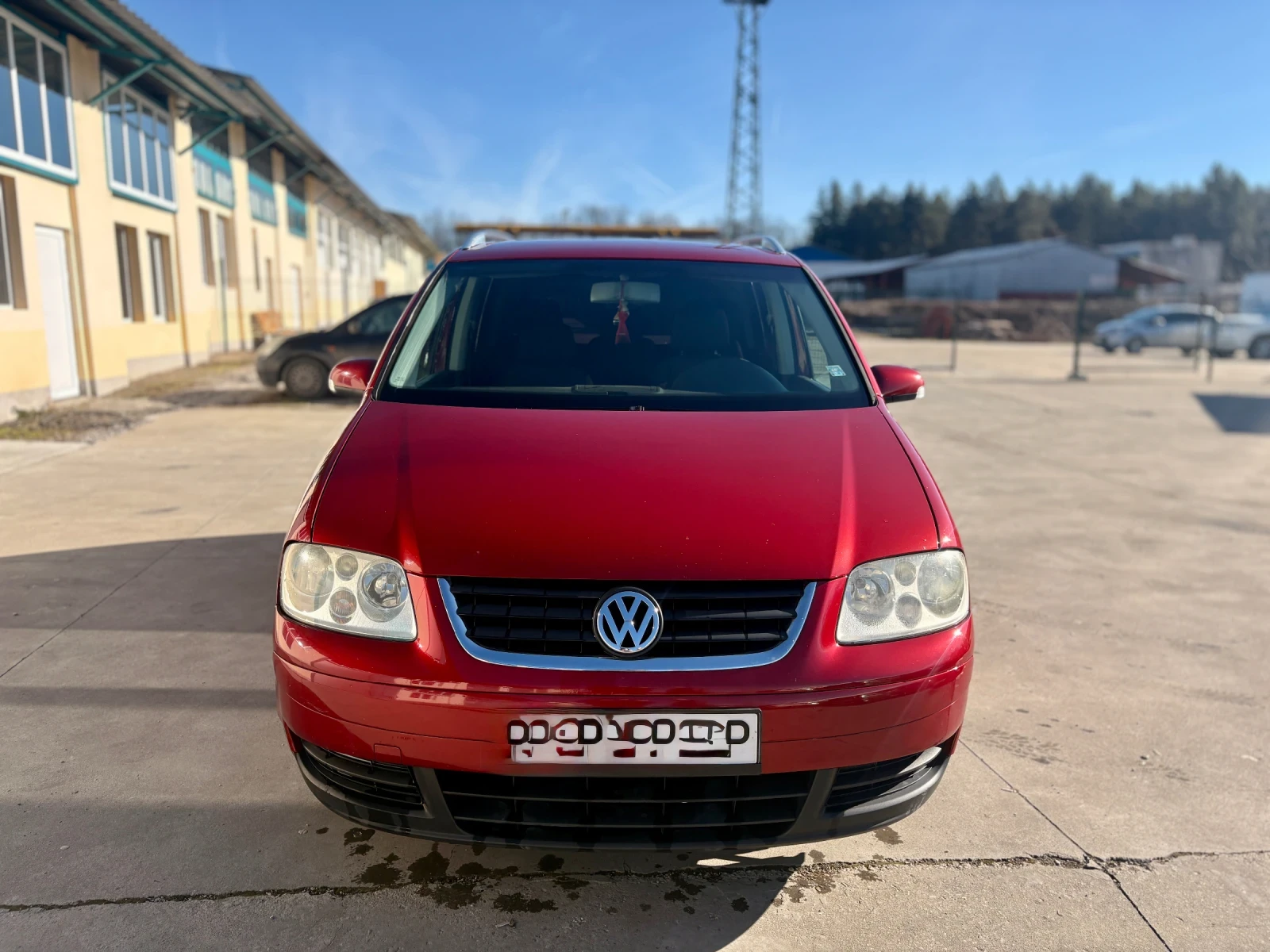 VW Touran, снимка 3 - Автомобили и джипове - 53740702