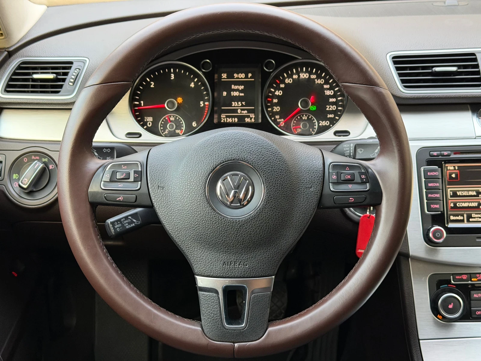 VW Passat 2.0TDI 170кс, снимка 12 - Автомобили и джипове - 53775671