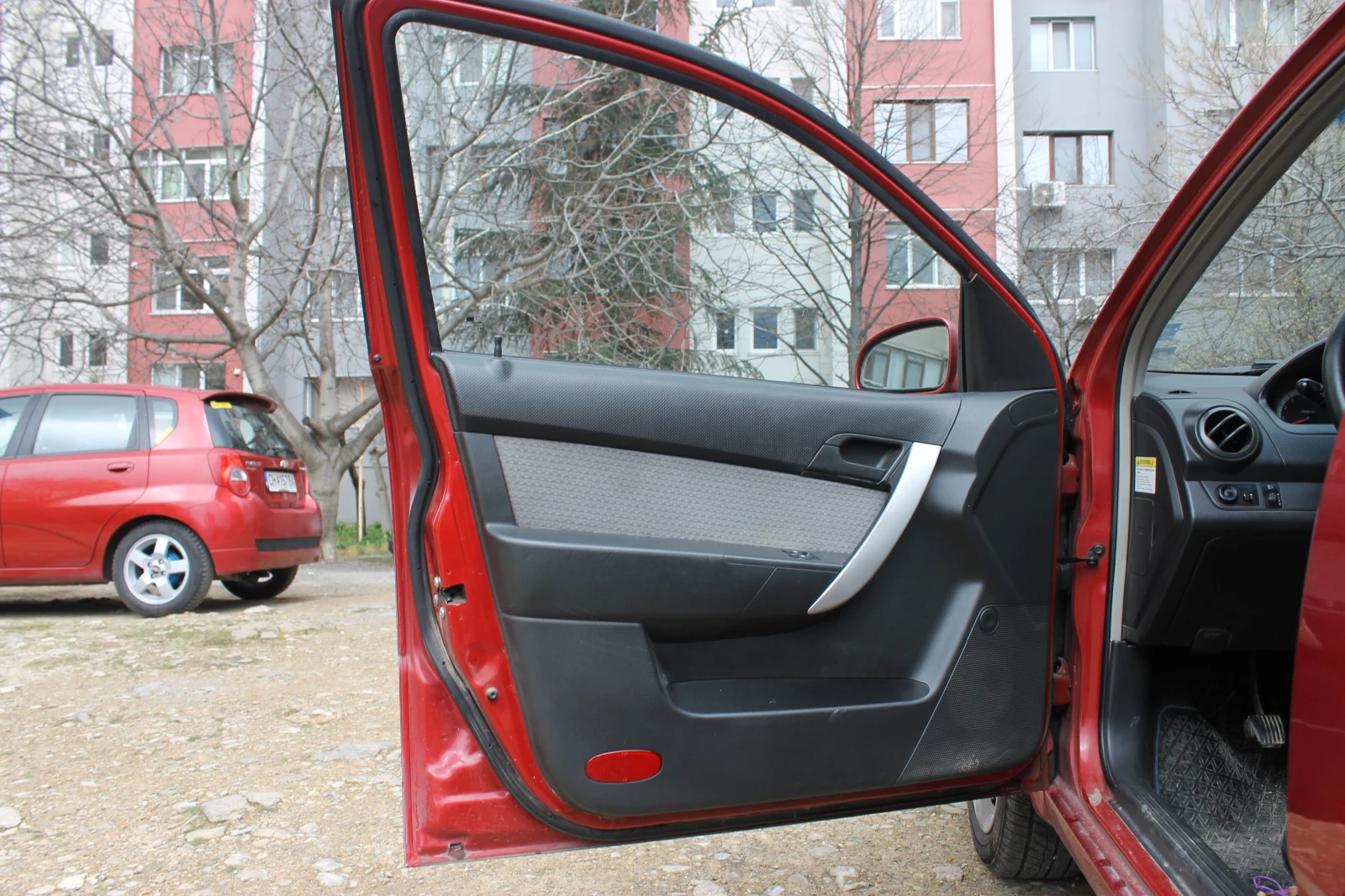 Chevrolet Aveo, снимка 6 - Автомобили и джипове - 53932775