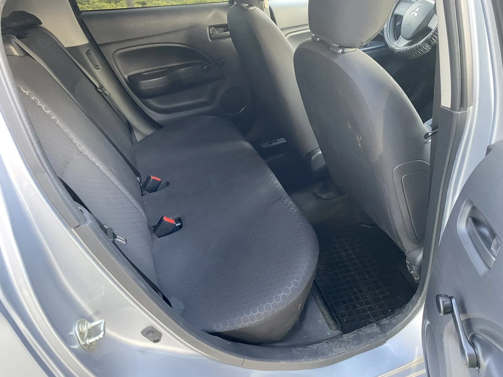 Mitsubishi Space star 1.0 eko, снимка 11 - Автомобили и джипове - 53995865