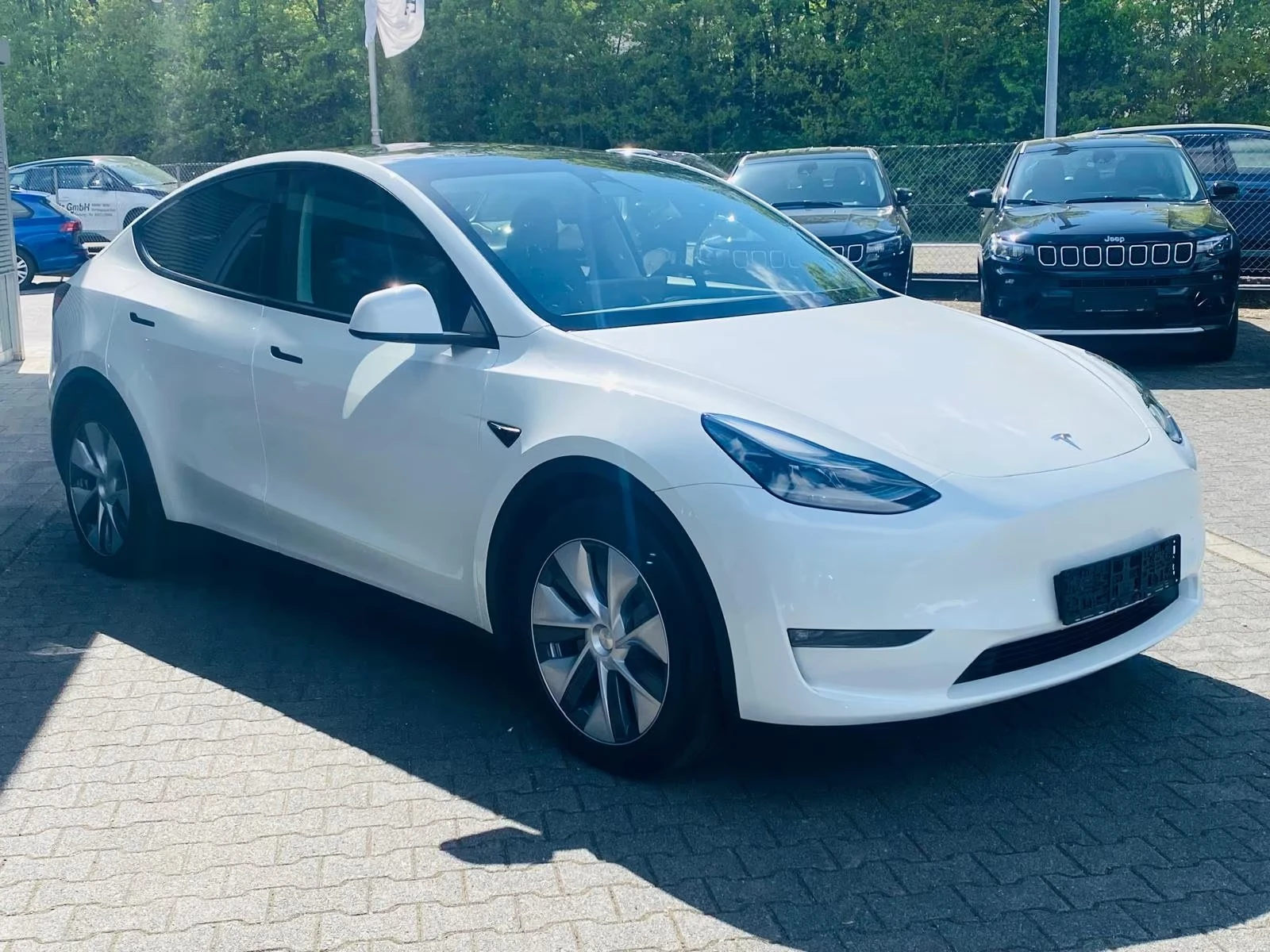 Tesla Model Y 551 ����/����� �������� / SOH 100%" | Mobile.bg � ����������� 2