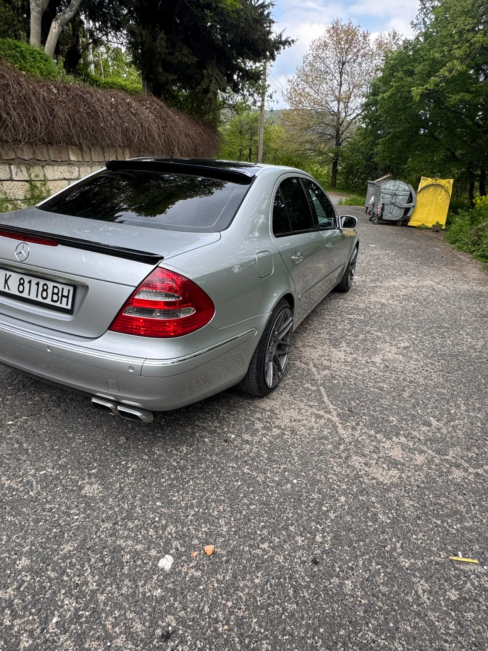 Mercedes-Benz E 240 Mercedes-Benz E240 4MATIC, снимка 4 - Автомобили и джипове - 54390410