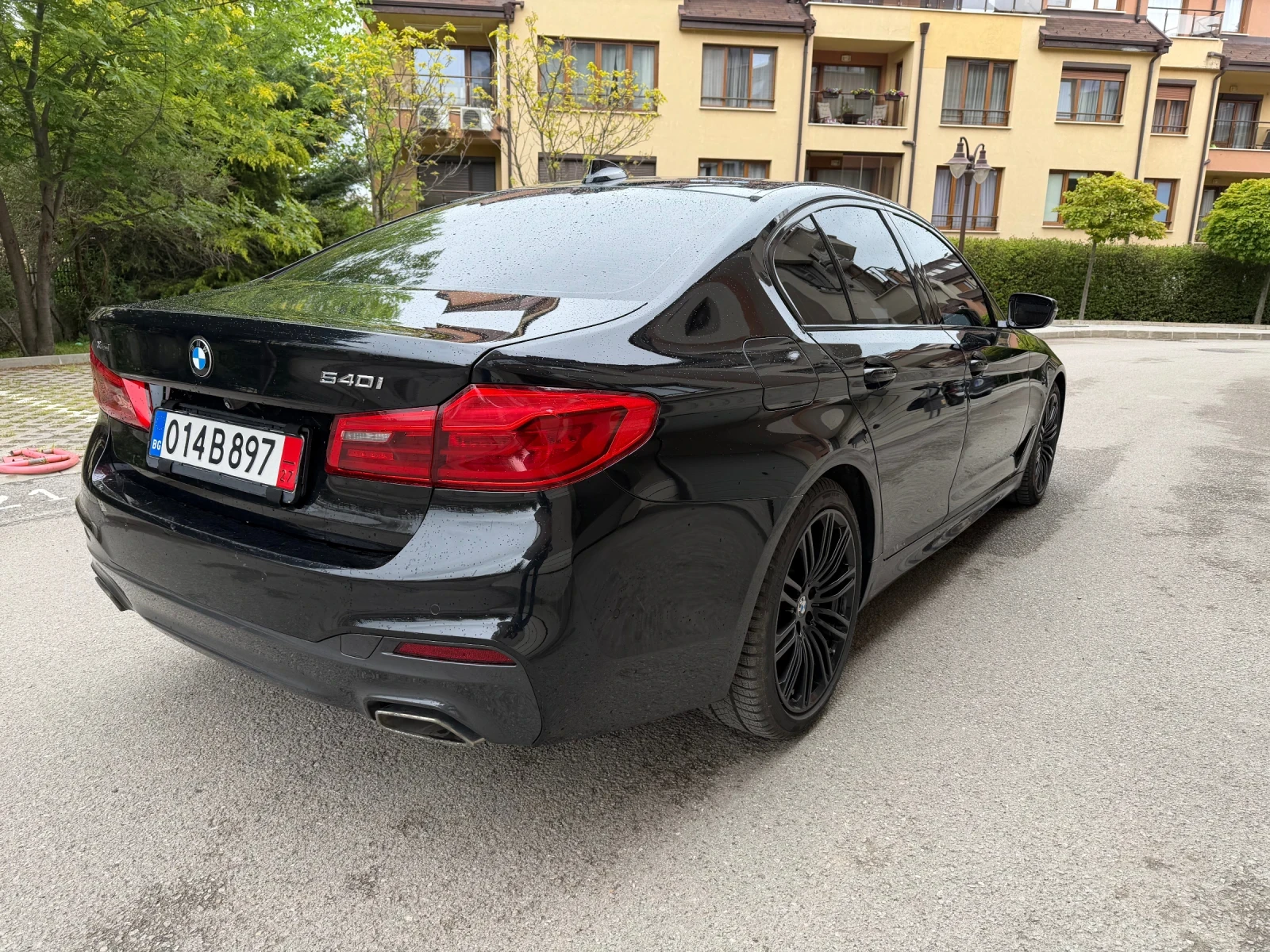 BMW 540  Xdrive M-Packet Масаж/Обдухване/Gesture , снимка 4 - Автомобили и джипове - 54580994