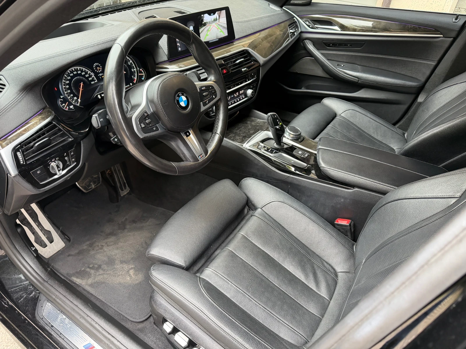 BMW 540  Xdrive M-Packet Масаж/Обдухване/Gesture , снимка 6 - Автомобили и джипове - 54580994