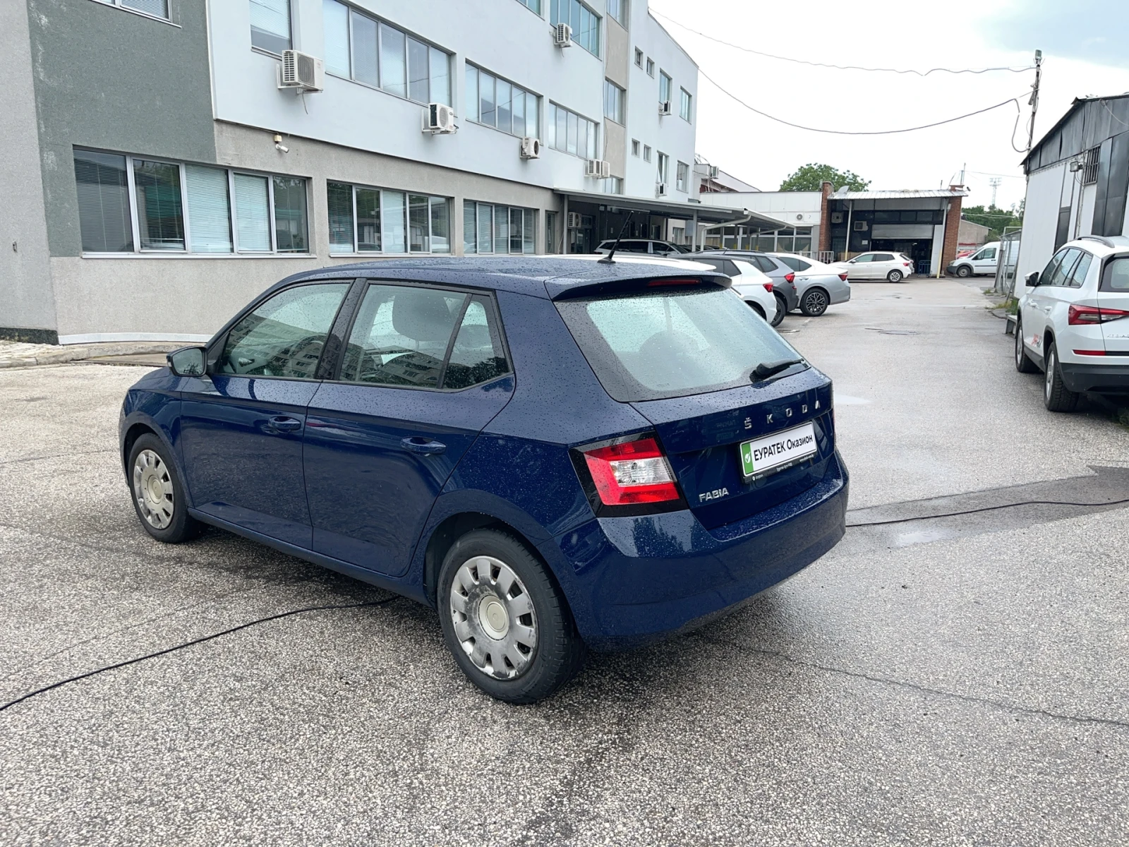Skoda Fabia 1.0 MPI LPG, снимка 3 - Автомобили и джипове - 54652486