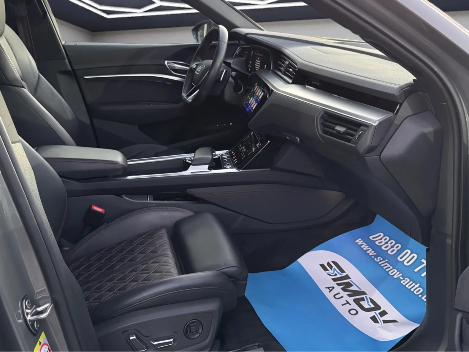 Audi E-Tron Q8 SPORTBACK S-LINE PLUS 114KWH 408КС. ПАНОРАМА, снимка 13 - Автомобили и джипове - 54705041