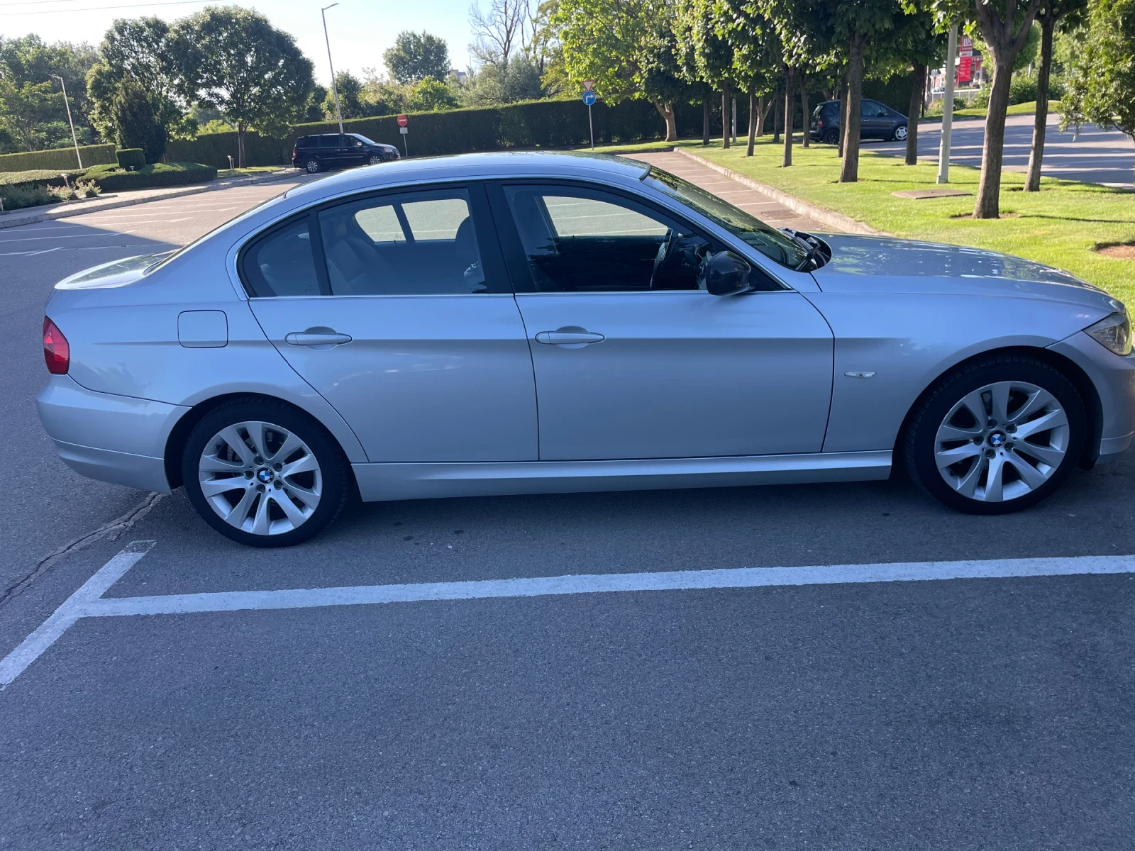 BMW 320, снимка 3 - Автомобили и джипове - 54719396
