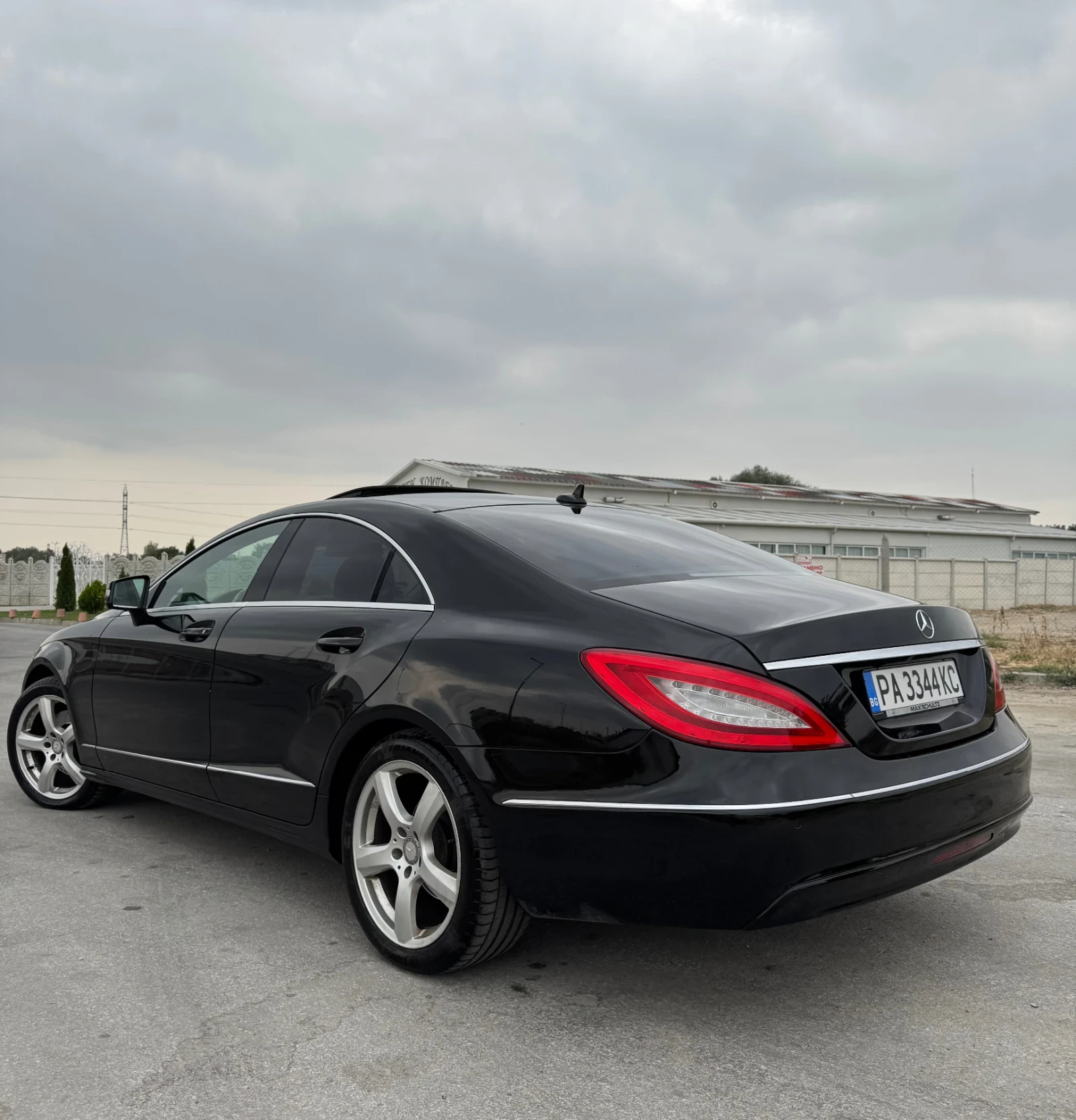 Mercedes-Benz CLS 350, снимка 2 - Автомобили и джипове - 54954333