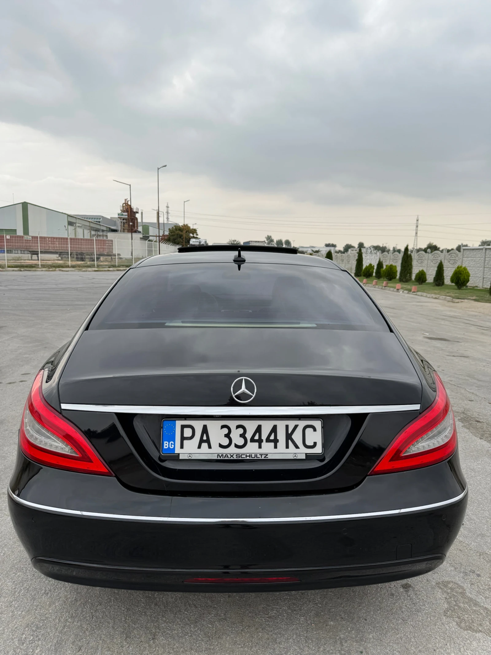 Mercedes-Benz CLS 350, снимка 14 - Автомобили и джипове - 54954333