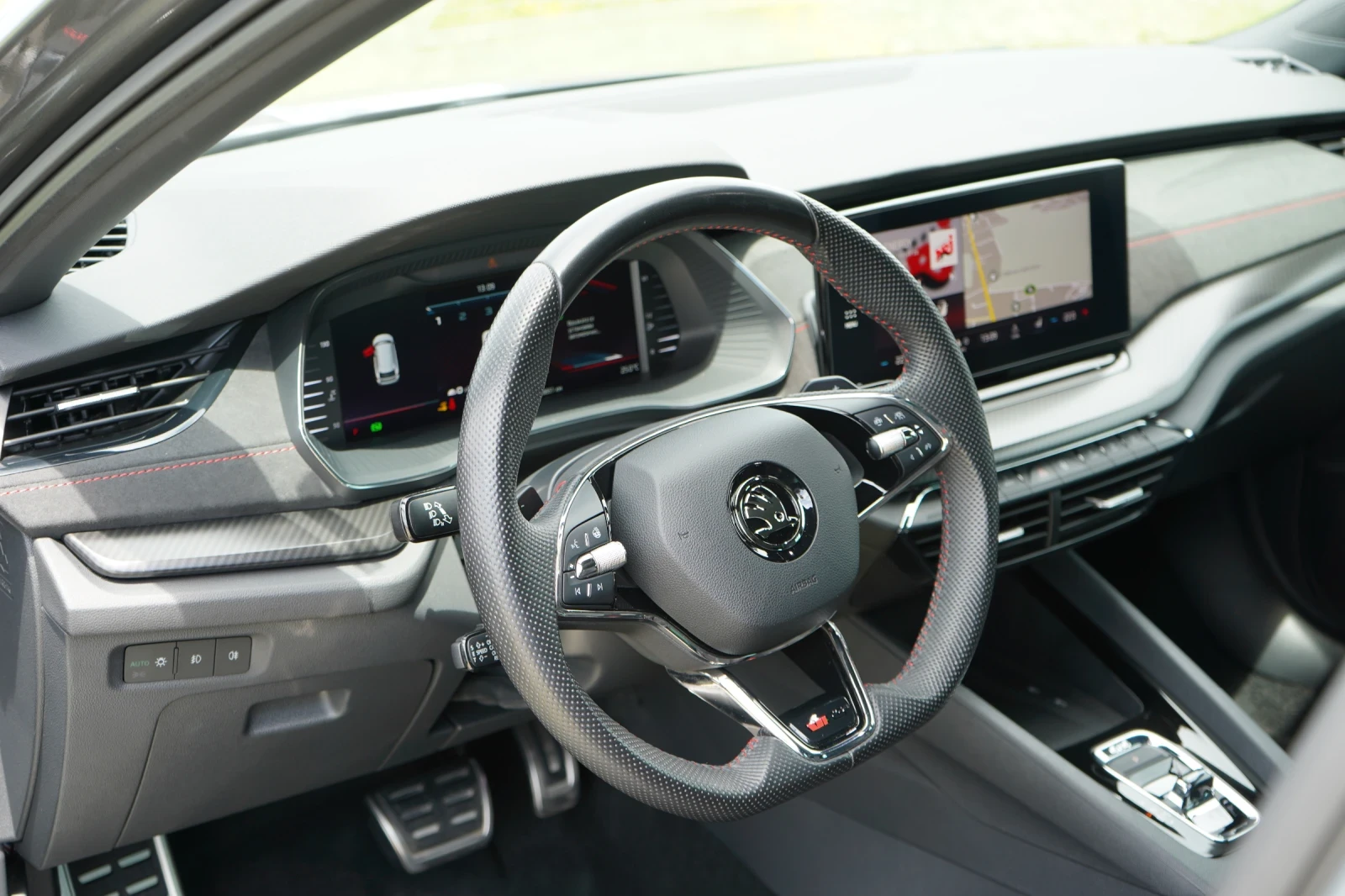 Skoda Octavia 2.0TDI* VRS* 4x4* PANO* ГАРАНЦИЯ , снимка 9 - Автомобили и джипове - 55132139