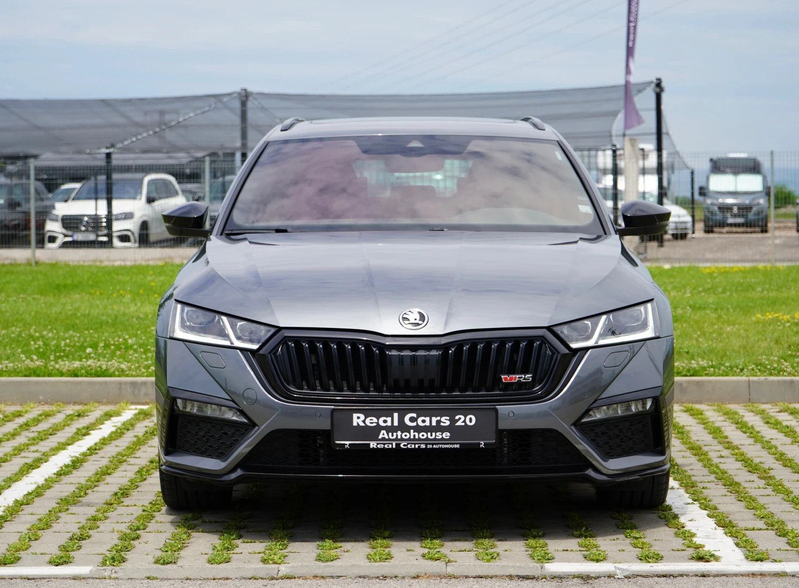 Skoda Octavia 2.0TDI* VRS* 4x4* PANO* ГАРАНЦИЯ , снимка 2 - Автомобили и джипове - 55132139