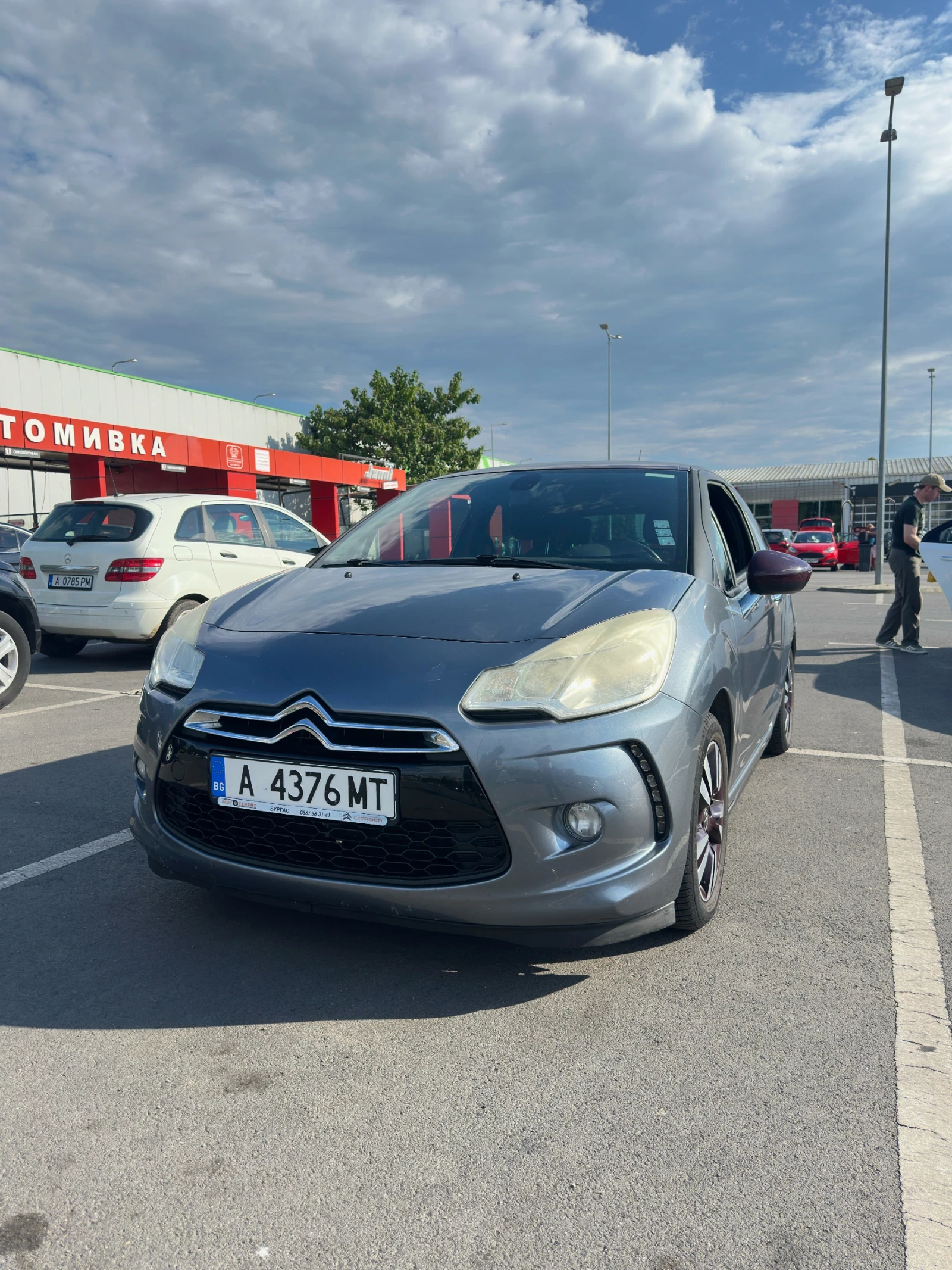 Citroen DS3, снимка 2 - Автомобили и джипове - 55175655
