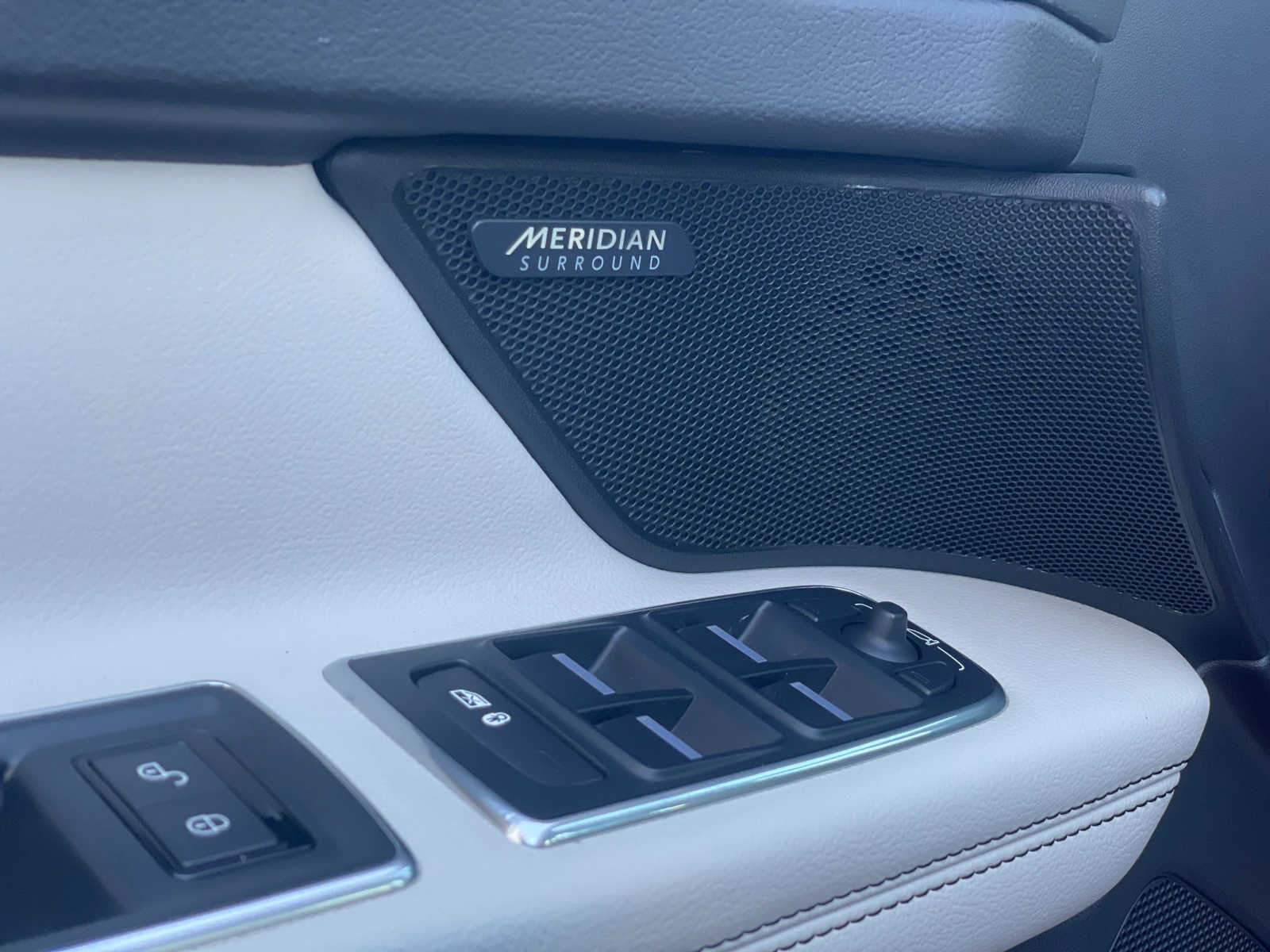 Jaguar Xf 3.0d R-SPORT 8ZF | Mobile.bg � ����������� 12