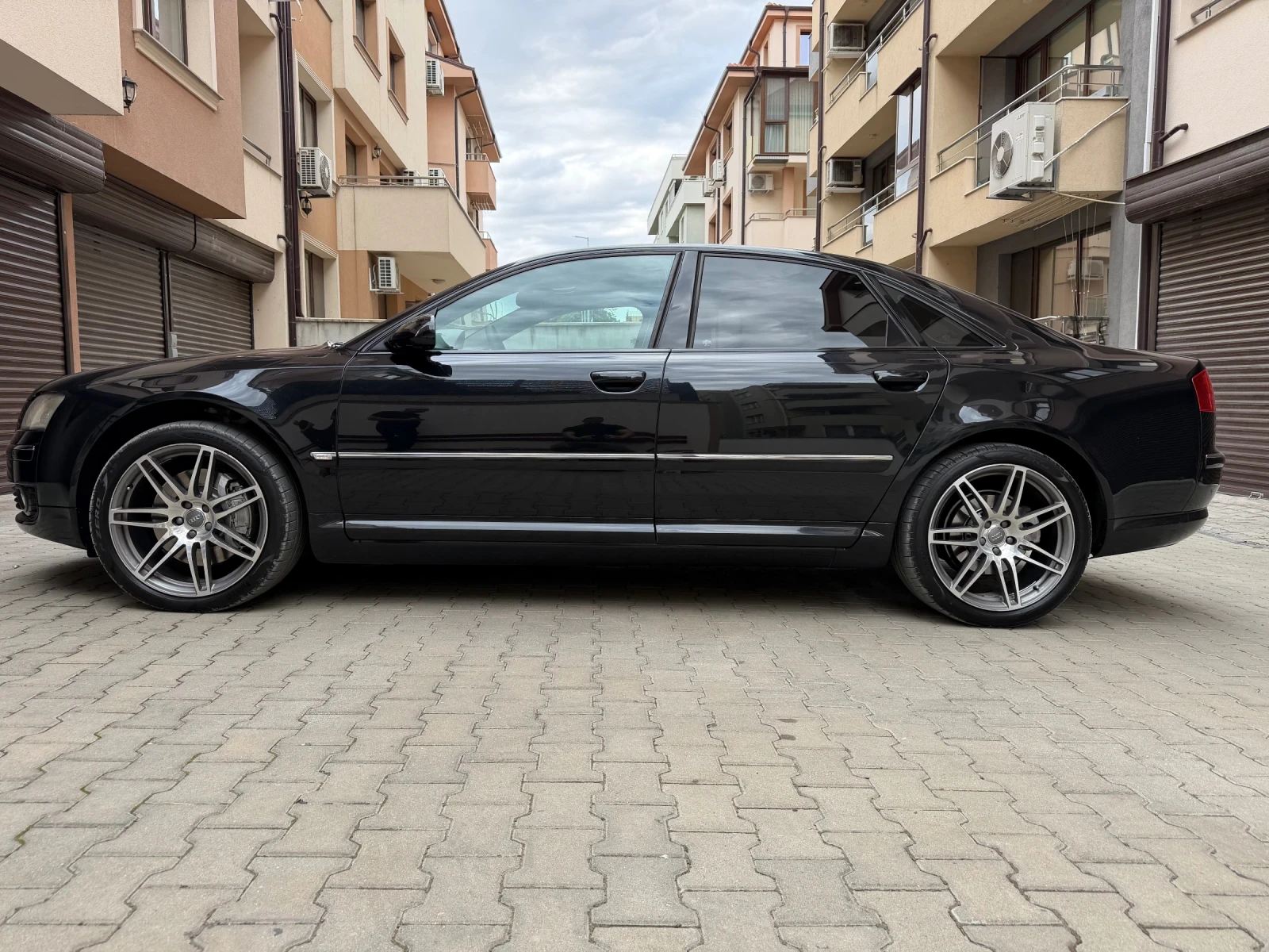 Audi A8 4, 2 TDI Quattro , снимка 3 - Автомобили и джипове - 56181958