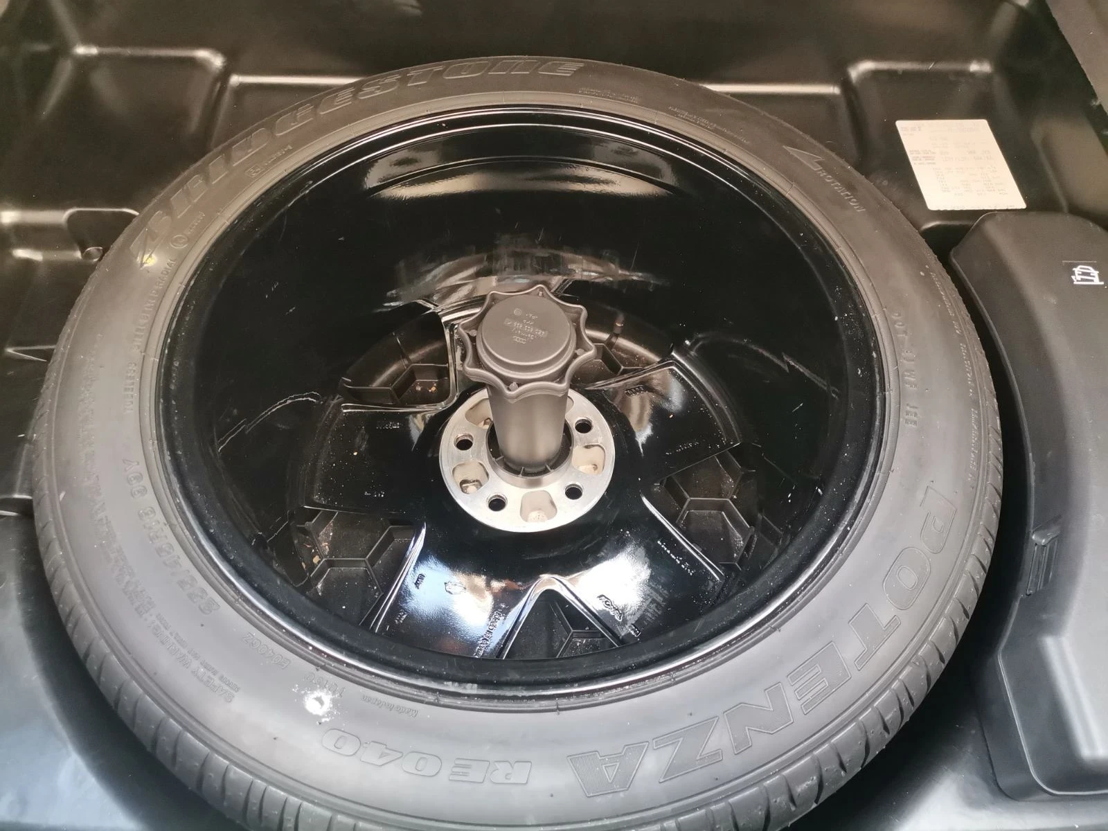 Audi A8 4, 2 TDI Quattro , снимка 14 - Автомобили и джипове - 56181958