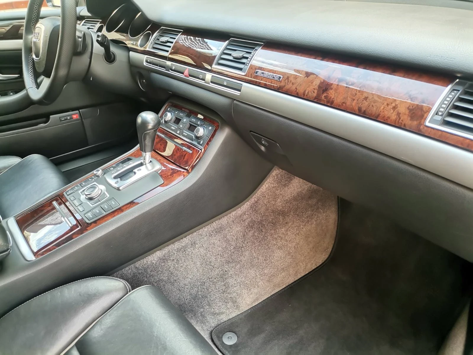Audi A8 4, 2 TDI Quattro , снимка 13 - Автомобили и джипове - 56181958