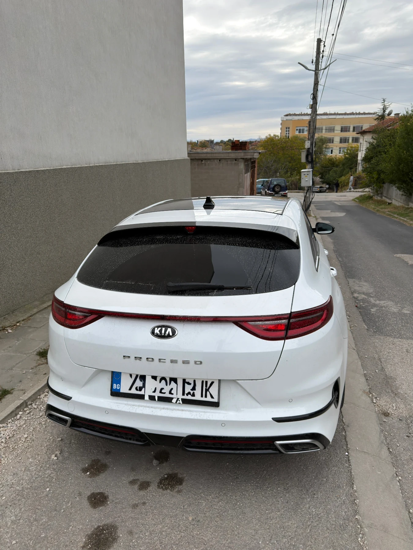 Kia Pro ceed 1.6 CD?, снимка 4 - Автомобили и джипове - 56735460