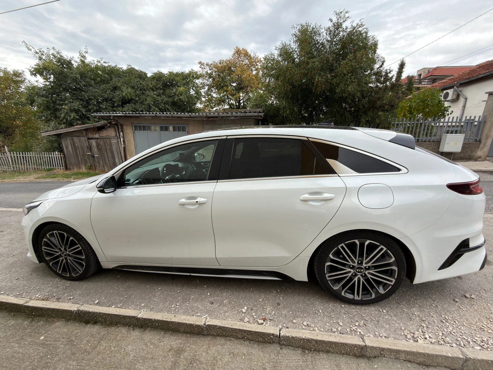 Kia Pro ceed 1.6 CD?, снимка 8 - Автомобили и джипове - 56735460