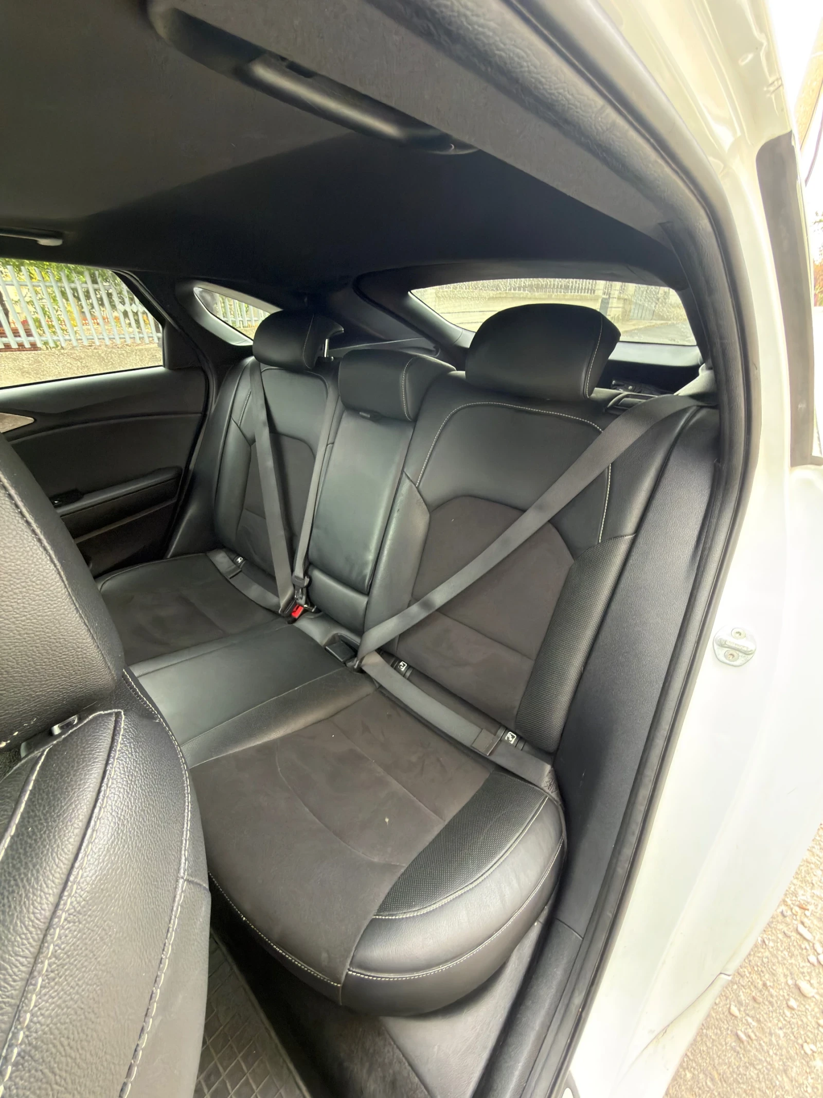 Kia Pro ceed 1.6 CD?, снимка 15 - Автомобили и джипове - 56735460