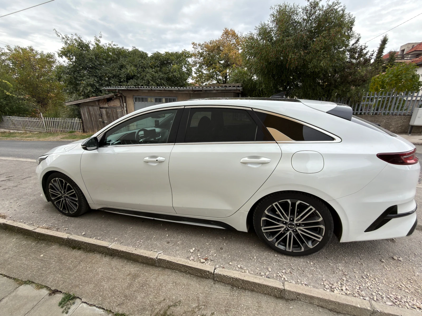 Kia Pro ceed 1.6 CD?, снимка 6 - Автомобили и джипове - 56735460
