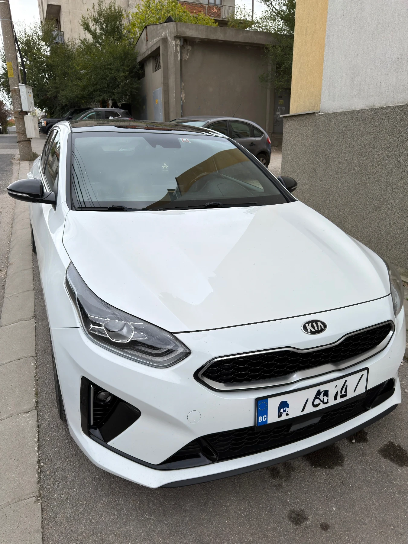 Kia Pro ceed 1.6 CD?, снимка 2 - Автомобили и джипове - 56735460