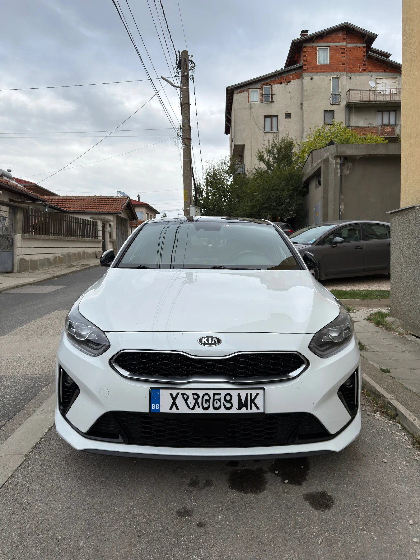 Kia Pro ceed 1.6 CD?, снимка 9 - Автомобили и джипове - 56735460