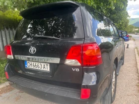 Toyota Land cruiser Full Option Executive Facelift, снимка 3