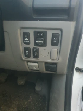 Toyota Hilux - 14990 € / 29317.89 лв. - 39292107 10