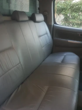 Toyota Hilux - 14990 € / 29317.89 лв. - 39292107 9