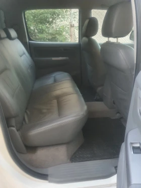 Toyota Hilux - 14990 € / 29317.89 лв. - 39292107 4