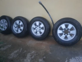 Toyota Hilux - 14990 € / 29317.89 лв. - 39292107 11