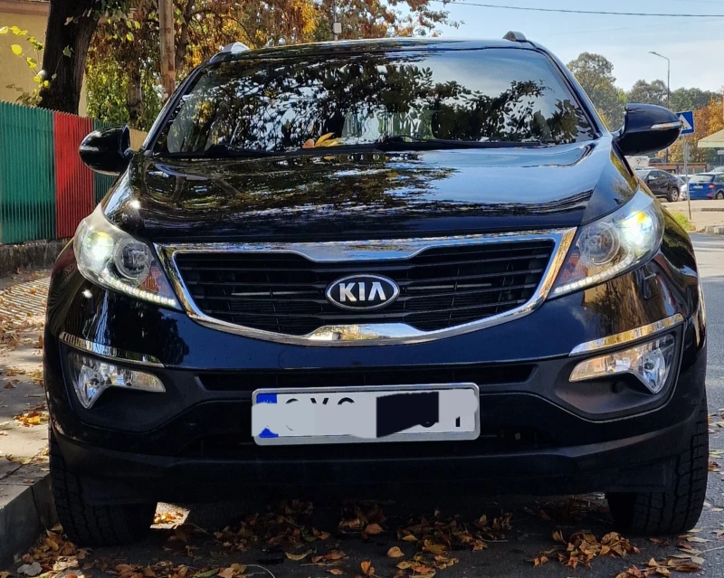 Kia Sportage, снимка 1 - Автомобили и джипове - 48337456