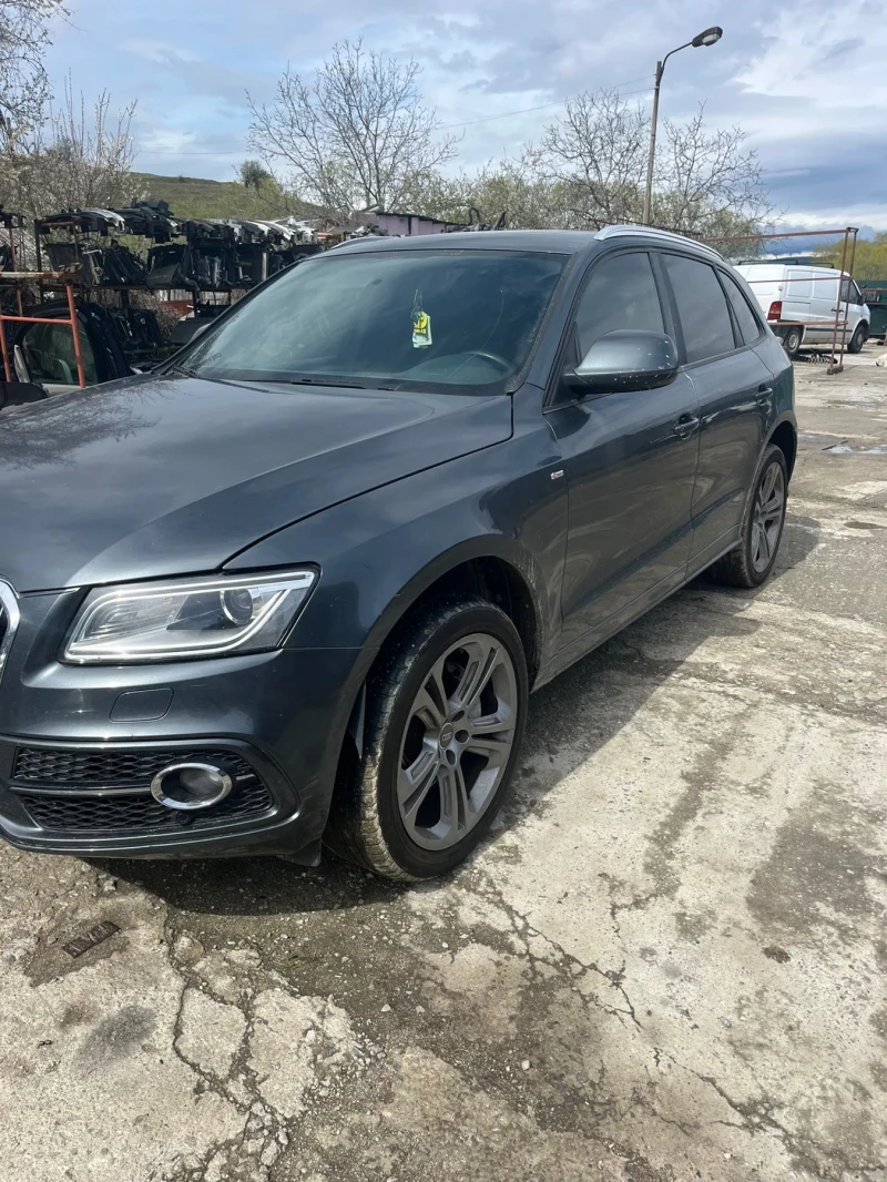 Audi Q5, снимка 5 - Автомобили и джипове - 51905292