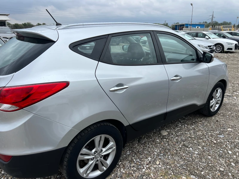 Hyundai IX35 1.7 CRDI, снимка 4 - Автомобили и джипове - 51880290