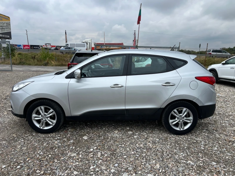 Hyundai IX35 1.7 CRDI, снимка 8 - Автомобили и джипове - 51880290