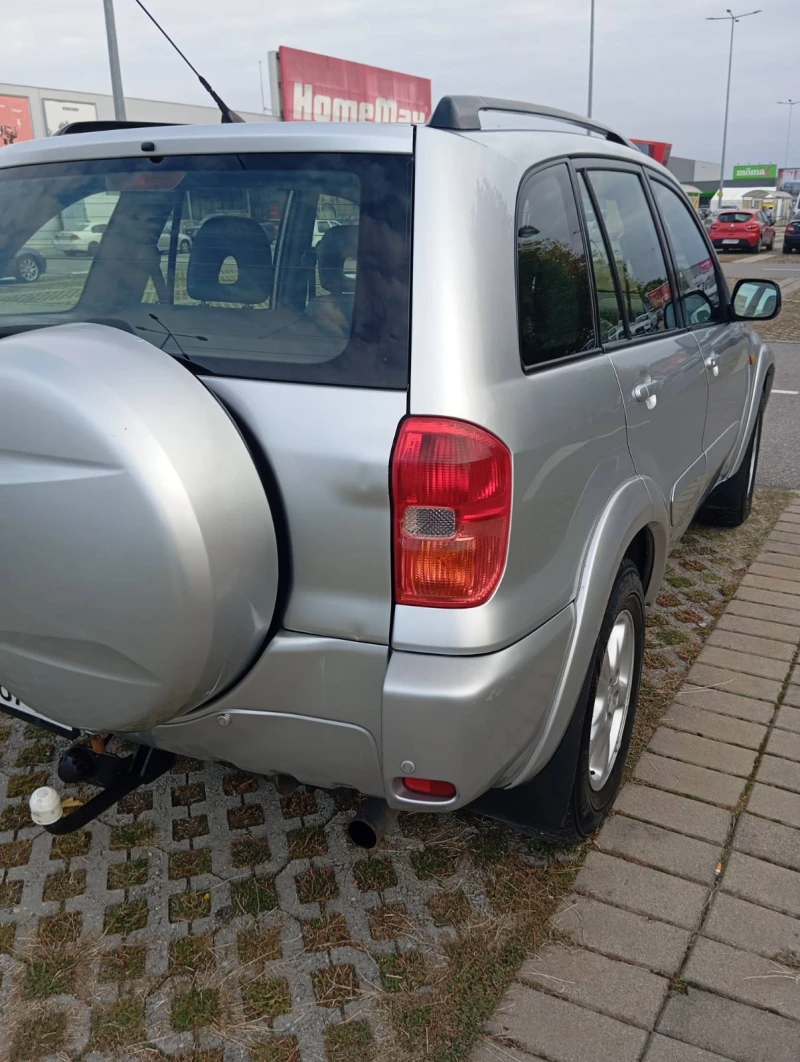 Toyota Rav4, снимка 4 - Автомобили и джипове - 52043286