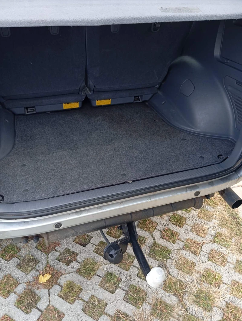 Toyota Rav4, снимка 11 - Автомобили и джипове - 52043286